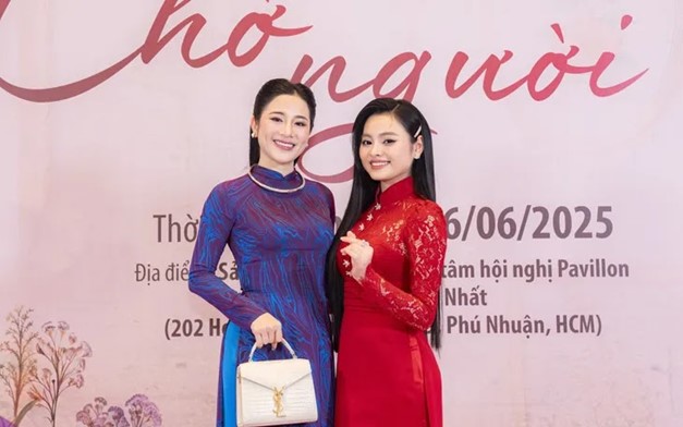 CA SĨ TỐ MY KHÔNG THỂ THAM GIA NHẠC KỊCH BOLERO “CHỜ NGƯỜI” VÌ LÝ DO SỨC KHỎE